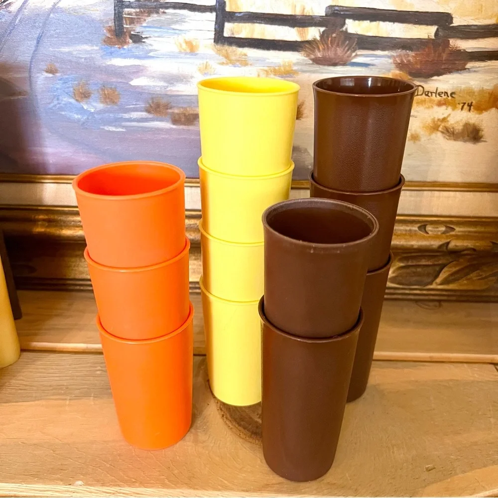 Vintage Tupperware Tumblers Cups 873 12 oz. Harvest Gold Brown Stackable MCM x12